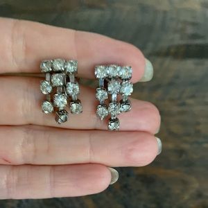 Vintage Rhinestone Crystal screw-back earrings